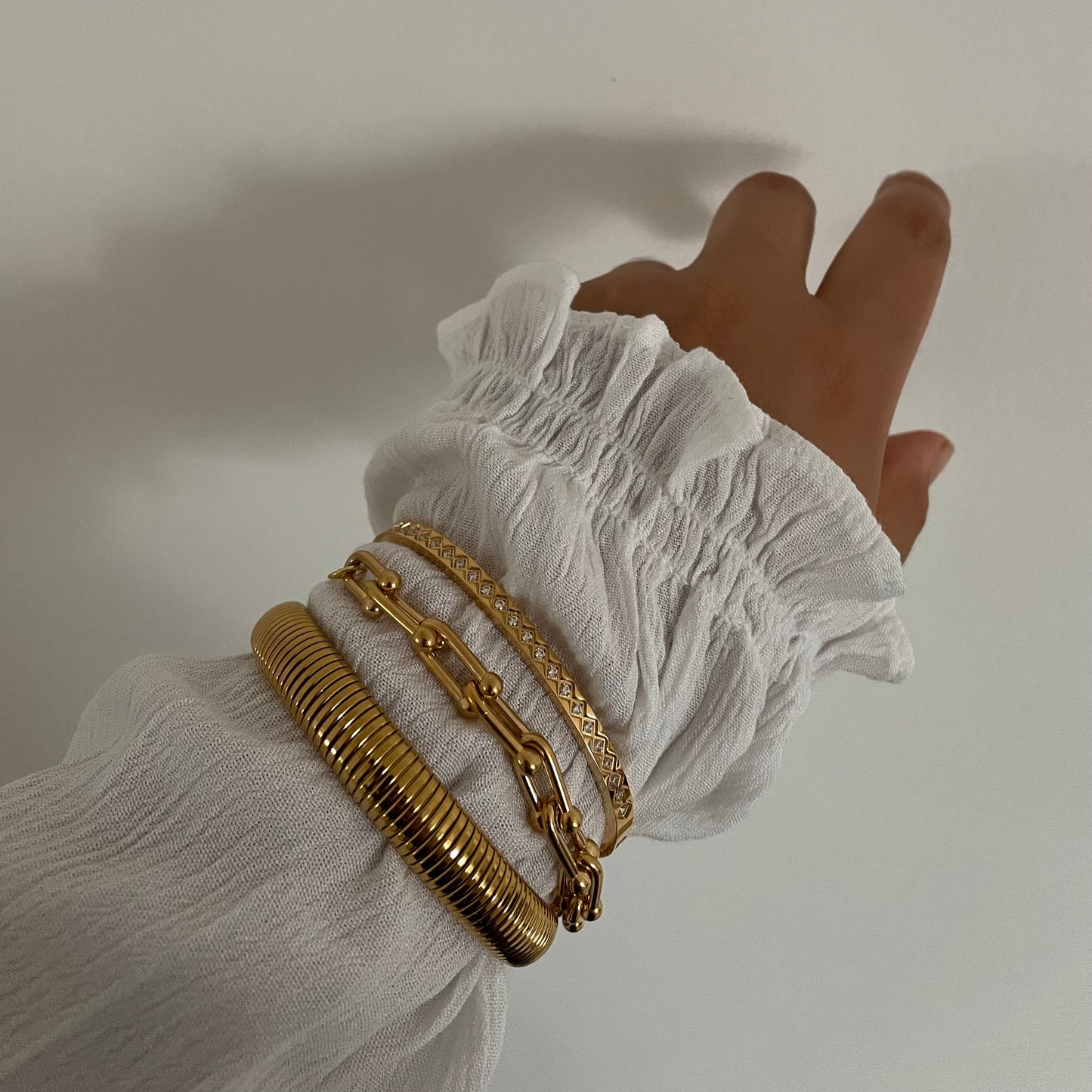 Pulso Rombos con incrustaciones