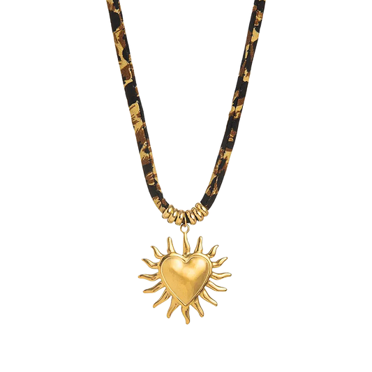 Collar printed Heart