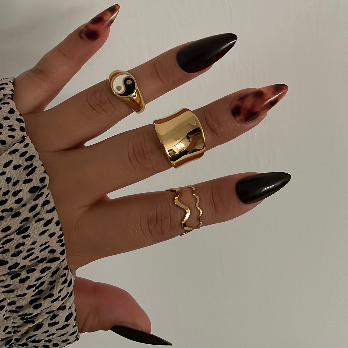 Anillo Light Waves