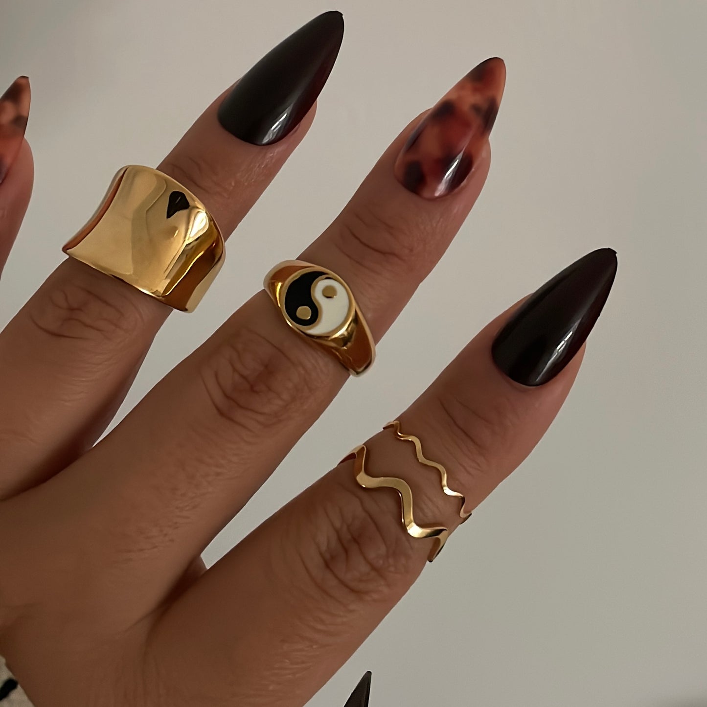 Anillo Light Waves