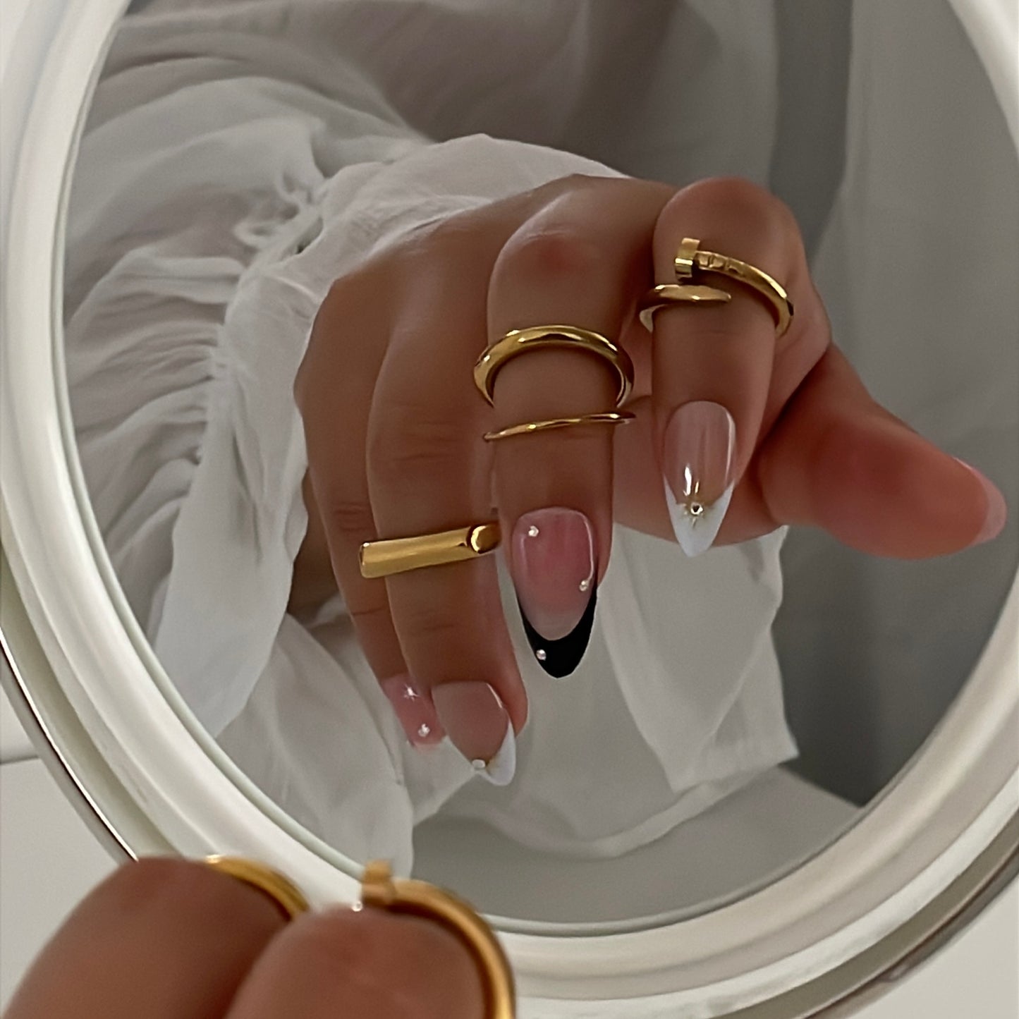 Anillo Clavo
